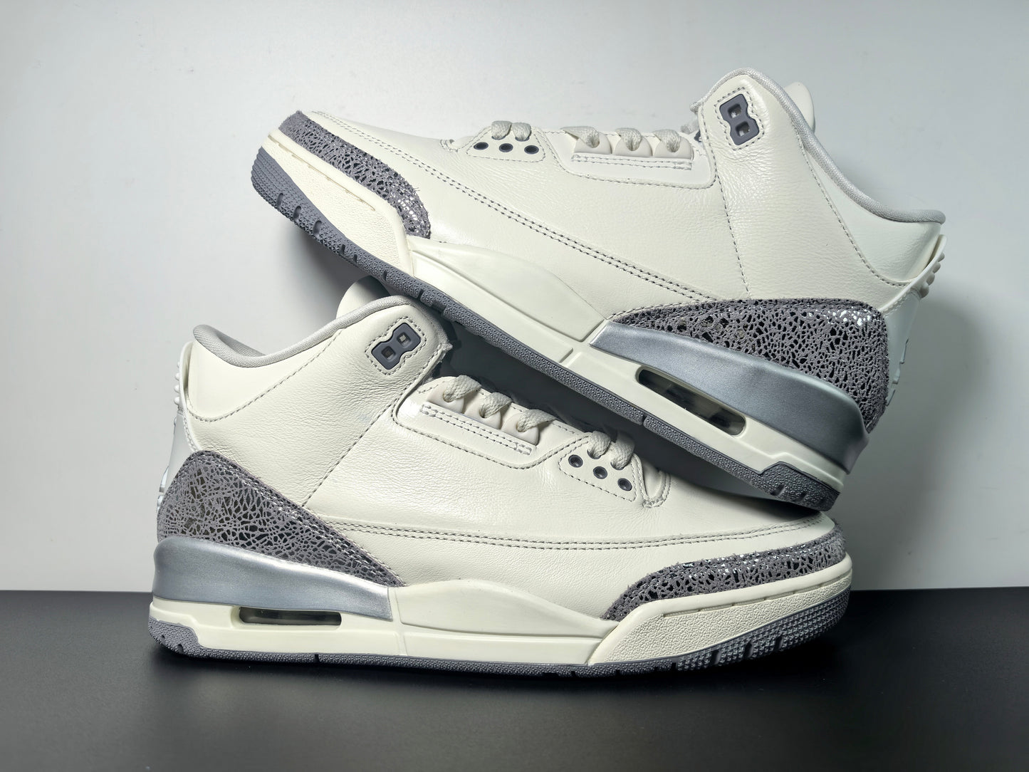 Air Jordan 3 “Metallic Silver”