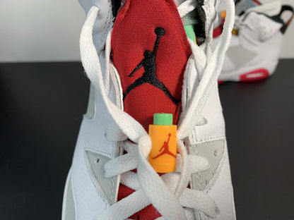 Air Jordan 6 "Bugs Bunny"